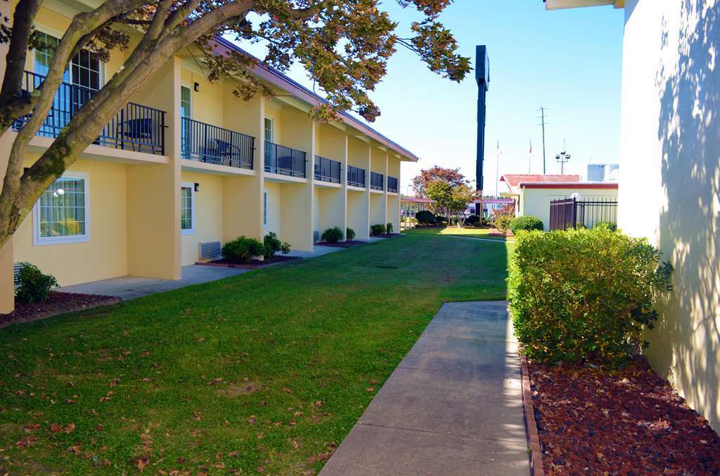 Red Roof Inn Lumberton Exterior foto